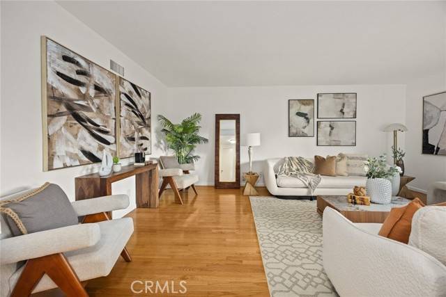 Arcadia, CA 91006,2520 Louise Avenue