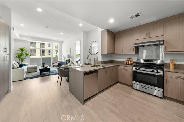 Alhambra, CA 91801,168 S Monterey Street #310