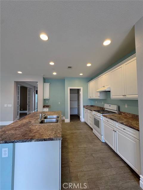 Perris, CA 92570,3397 Sequoia Ct