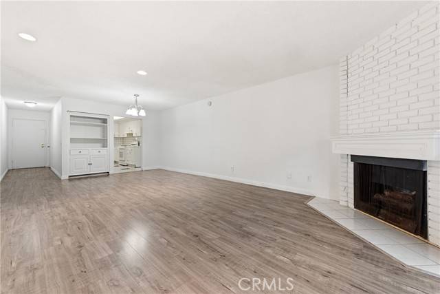 Glendale, CA 91203,333 Burchett Street #103