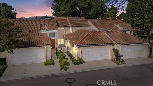 Fullerton, CA 92835,532 Riviera Court