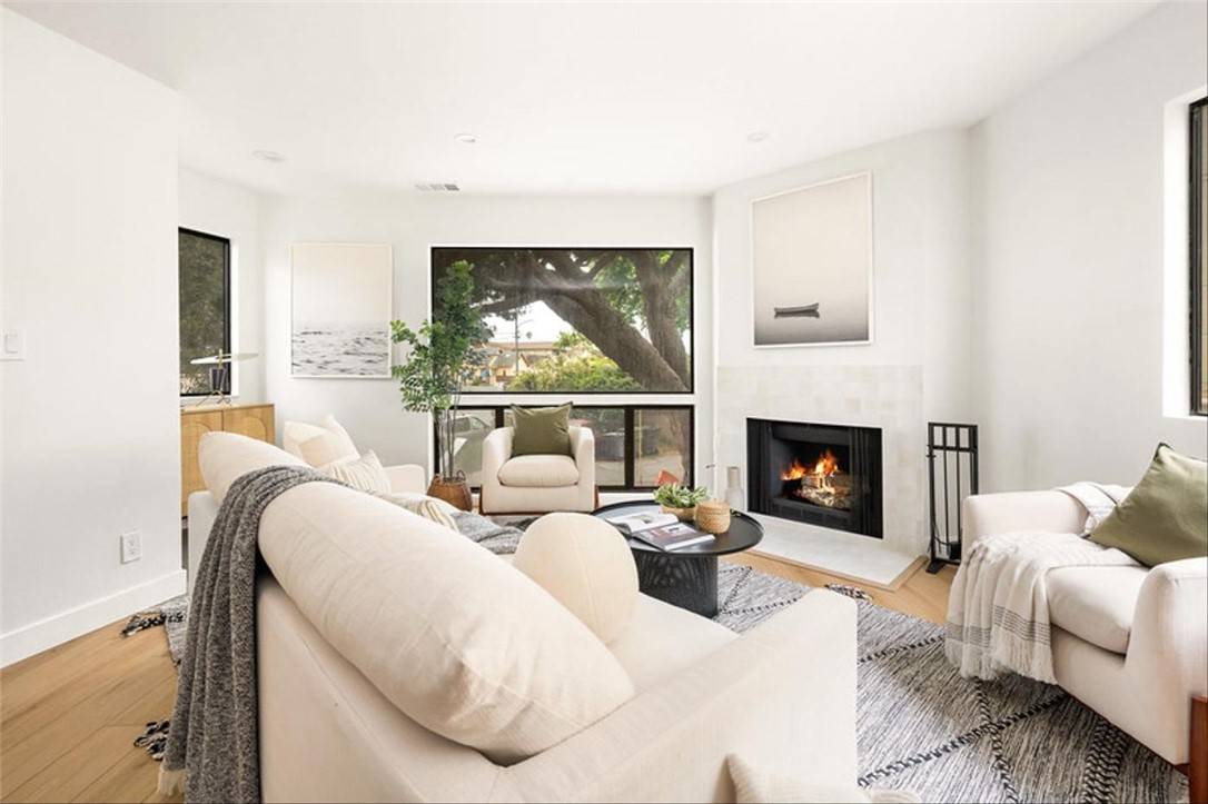 Redondo Beach, CA 90278,18204 Kingsdale Avenue