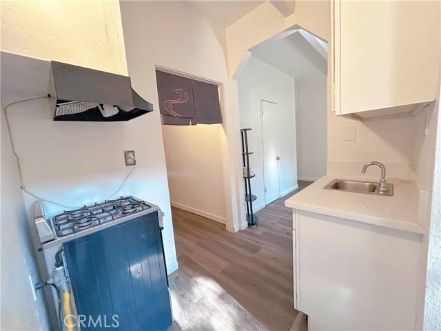Ontario, CA 91762,5381 W Maitland St #D