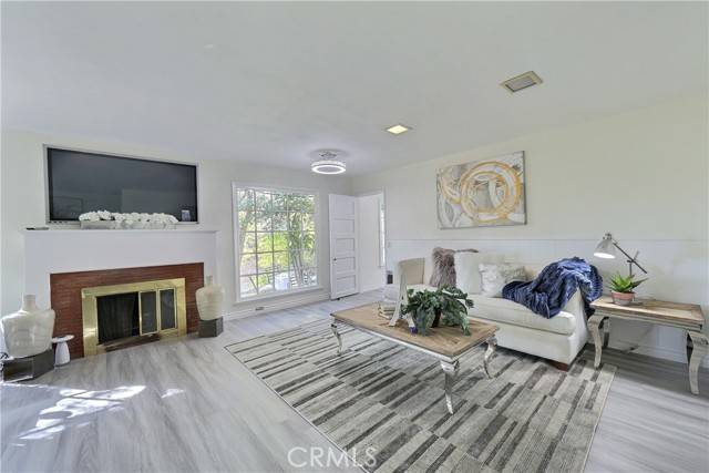 Monrovia, CA 91016,330 N Madison Avenue