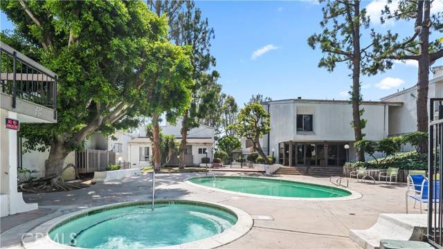 Montebello, CA 90640,1661 Neil Armstrong Street #153