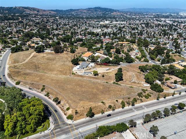 Rowland Heights, CA 91748,1919 Brea Canyon Cut-off Road