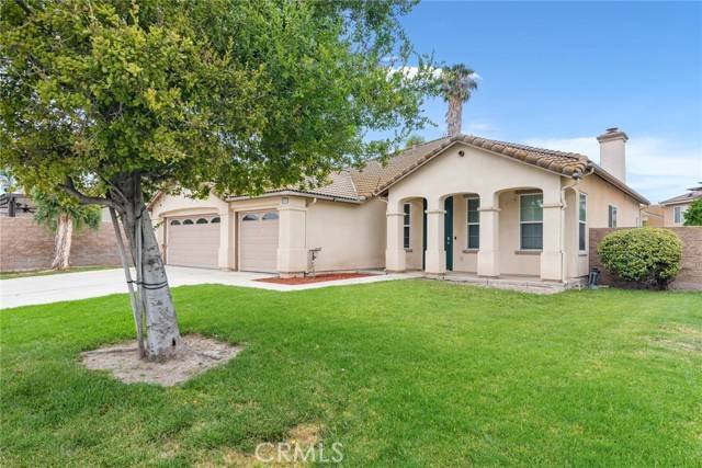 Eastvale, CA 92880,13711 Hidden