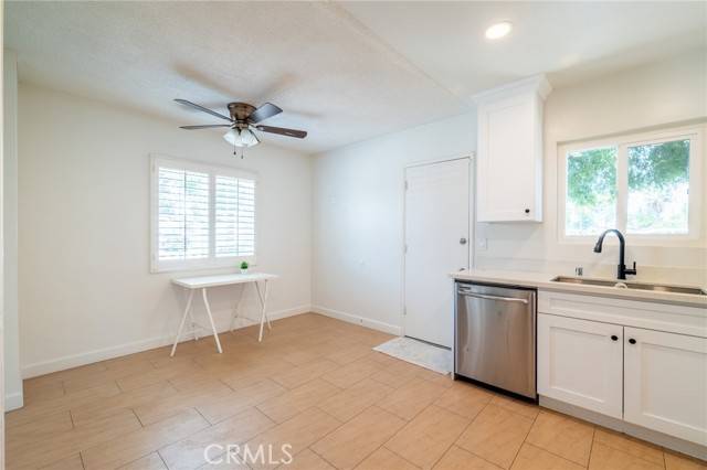 Montclair, CA 91763,10199 Camulos Avenue