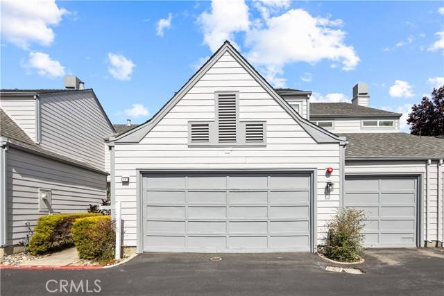 Foster City, CA 94404,28 Binnacle Lane