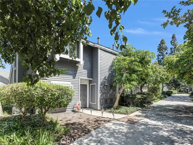 Wilmington (los Angeles), CA 90744,25505 Pine Creek Lane