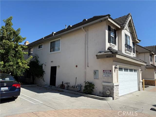El Monte, CA 91733,9532 Cortada Street #D