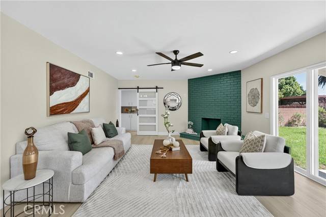 Covina, CA 91722,1122 W Glentana Street
