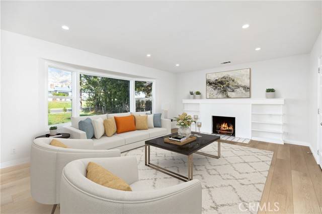 Altadena, CA 91001,634 W Mendocino Street