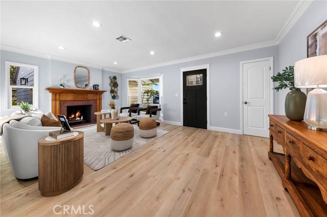 San Gabriel, CA 91775,6430 N vista
