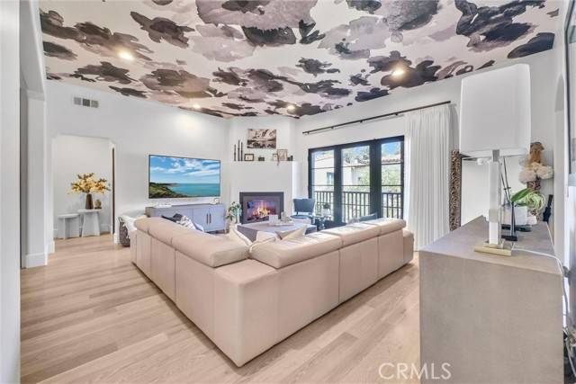Rolling Hills Estates, CA 90274,999 Silver Spur Road