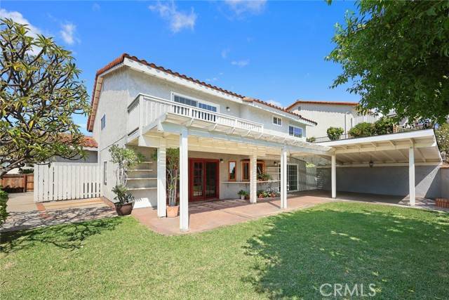 Montebello, CA 90640,1413 Cuesta Way