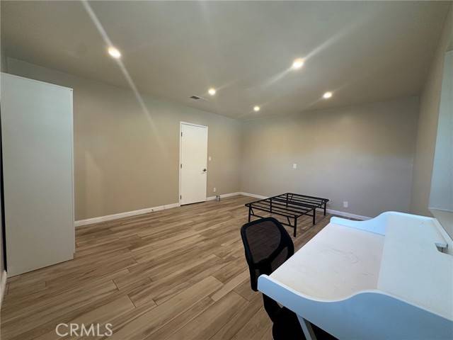 Upland, CA 91786,683 pacific ct