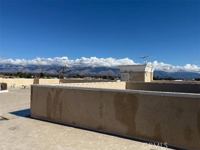 Alhambra, CA 91801,200 N 5th Street #108