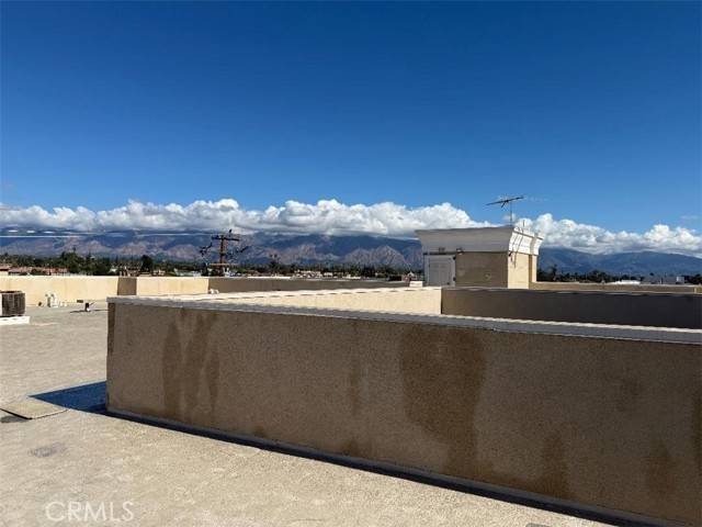 Alhambra, CA 91801,200 N 5th Street #108