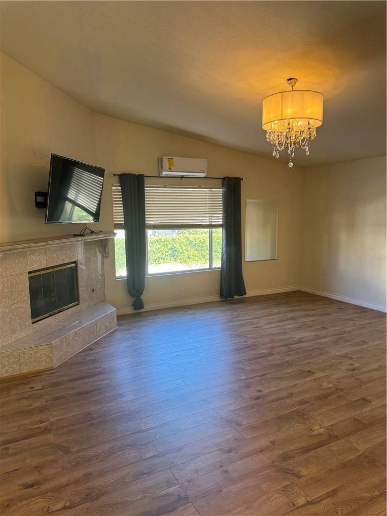 Chino, CA 91710,6594 Manzanita