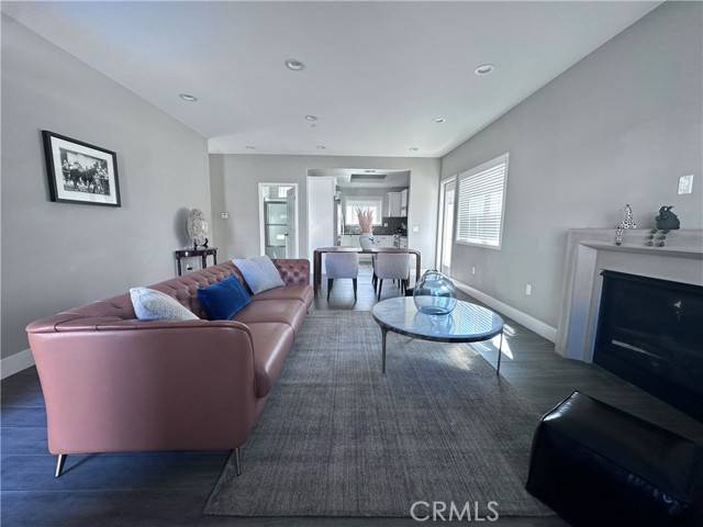 Covina, CA 91724,21052 E Cypress