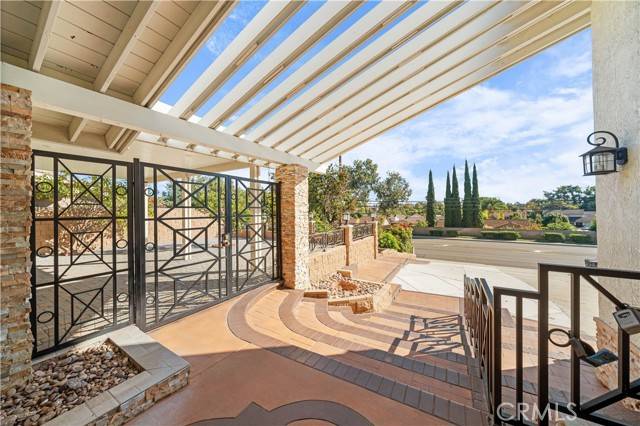 Yorba Linda, CA 92886,17841 Buena Vista Avenue