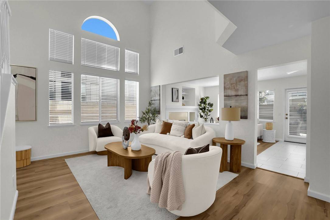 Covina, CA 91722,556 E Calora Street