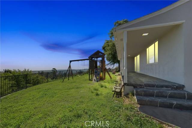 La Habra Heights, CA 90631,918 Dorothea Road