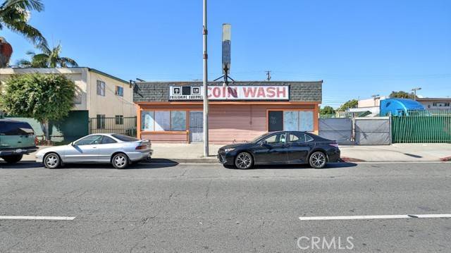 South Gate, CA 90280,10309 Atlantic Avenue