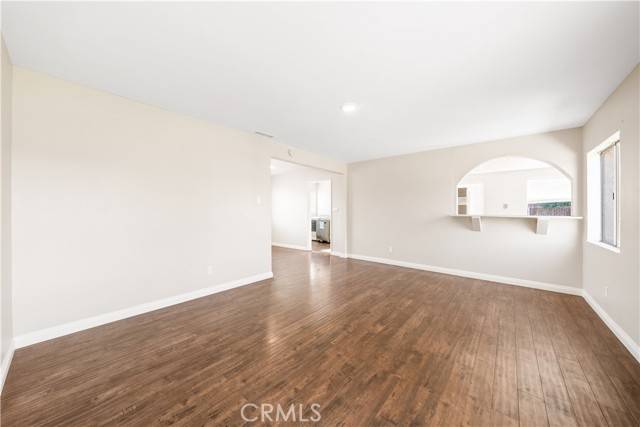 El Monte, CA 91732,4724 Durfee