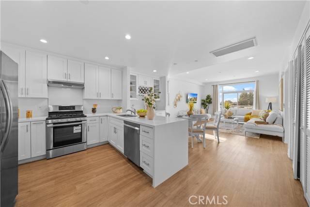 Arcadia, CA 91006,56 Duarte Rd. #406