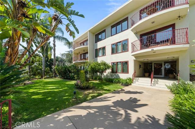 Los Angeles, CA 90027,3407 Huxley Street #39