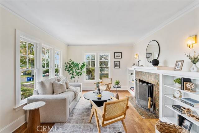 Los Angeles, CA 90041,5153 Windermere Avenue