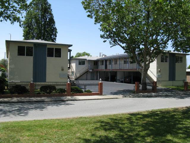 Menlo Park, CA 94025,1157 WILLOW Road