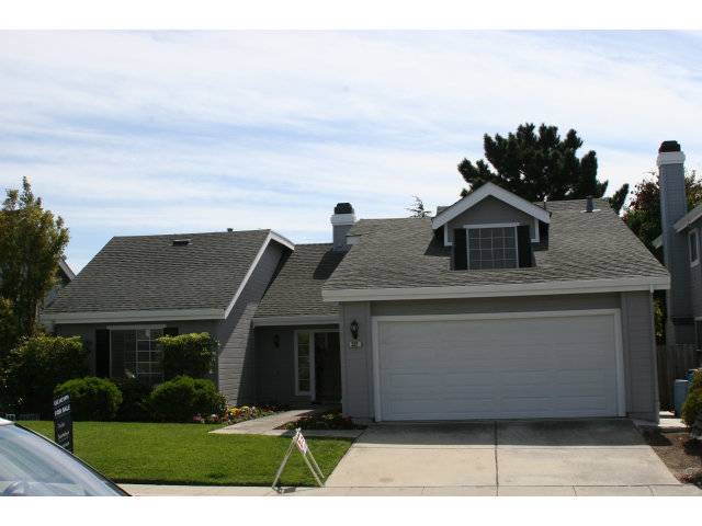 Foster City, CA 94404,332 THATCHER Lane