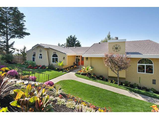 Hillsborough, CA 94010,1110 TOURNAMENT Drive