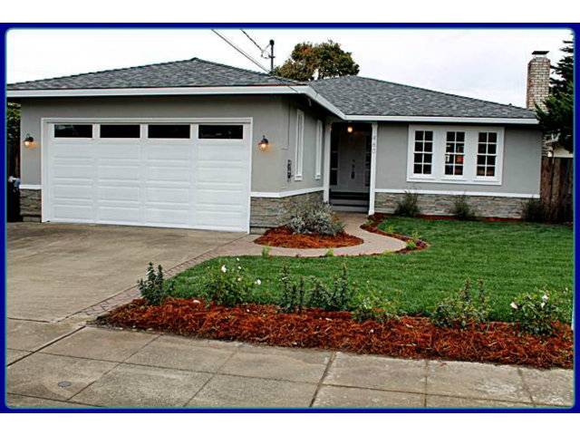 Moss Beach, CA 94038,460 LANCASTER Avenue