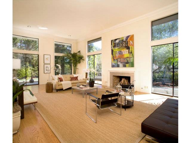 Hillsborough, CA 94010,285 EUCALYPTUS Avenue