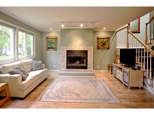 Foster City, CA 94404,735 CARAVEL Lane