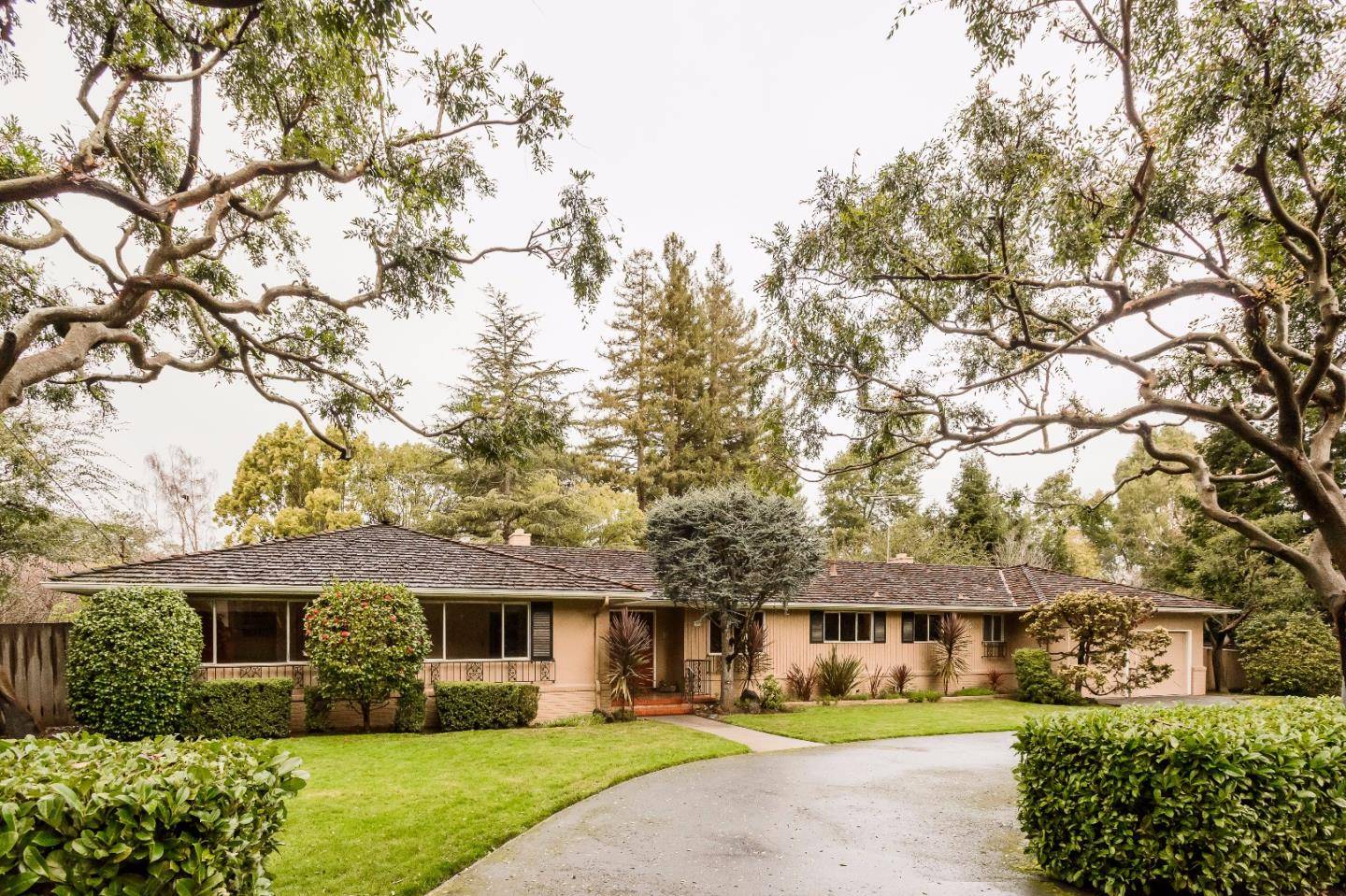 Hillsborough, CA 94010,1850 Ralston Avenue