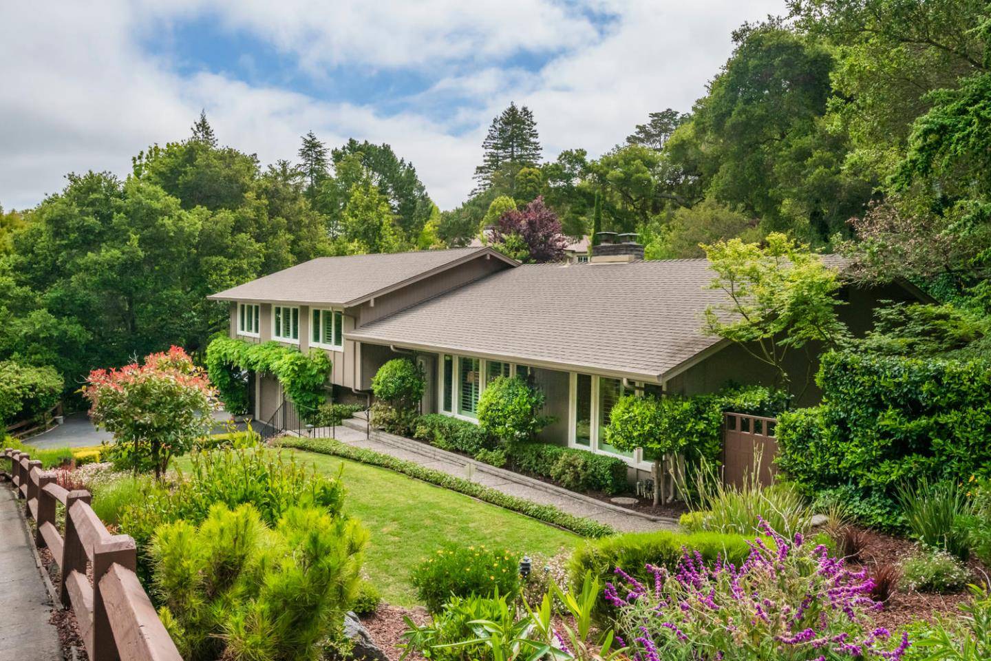 Hillsborough, CA 94010,765 Chateau Drive