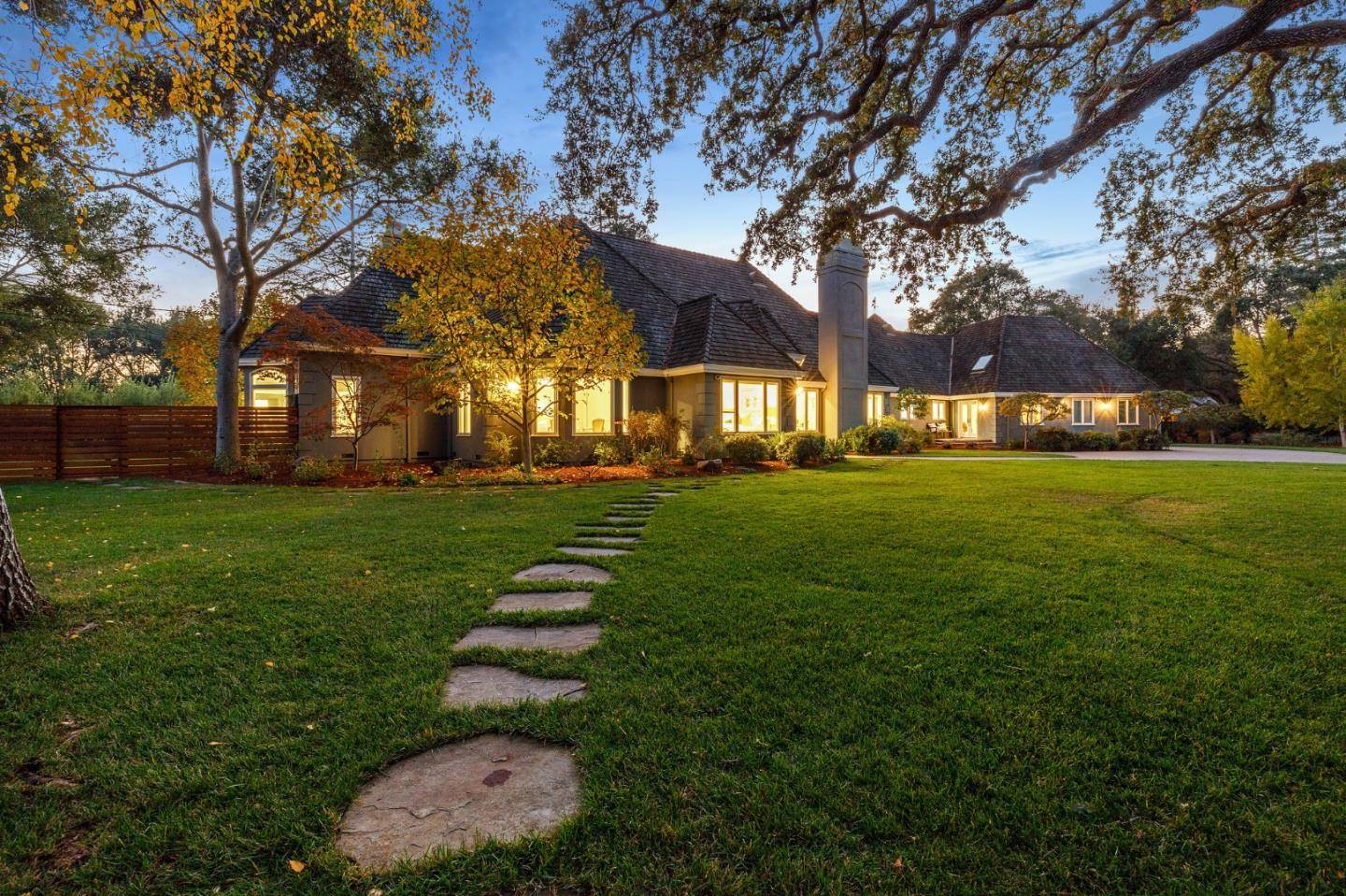 Atherton, CA 94027,198 Toyon Road