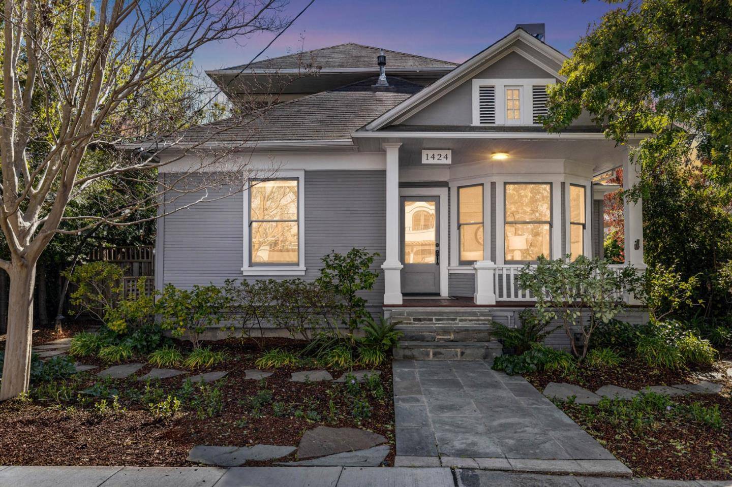 Palo Alto, CA 94301,1424 Harker Avenue