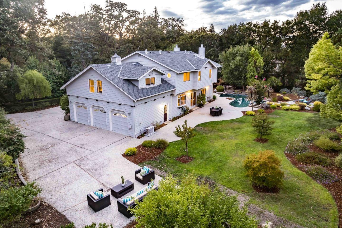 Los Altos Hills, CA 94022,27555 Purissima Road