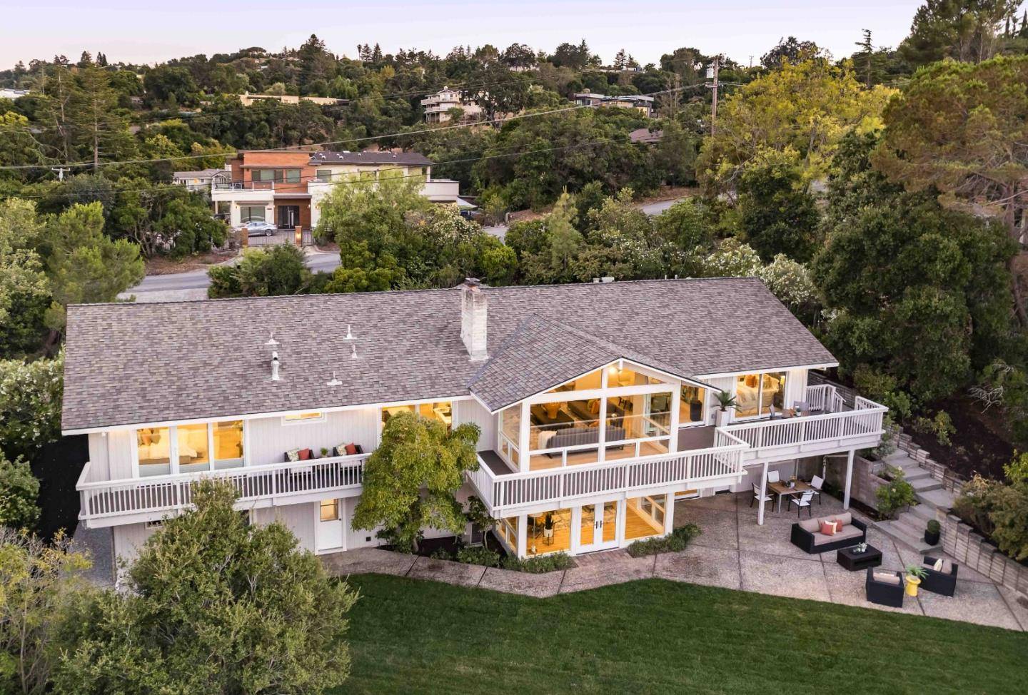 Los Altos Hills, CA 94022,26865 Saint Francis Road