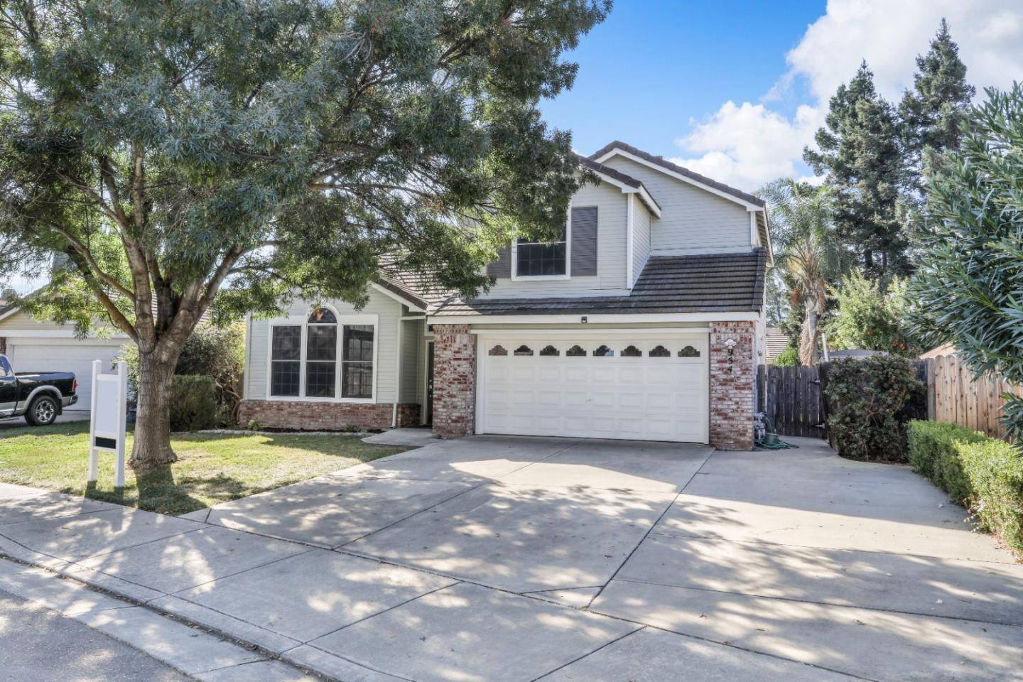 Tracy, CA 95376,954 Gotland Court