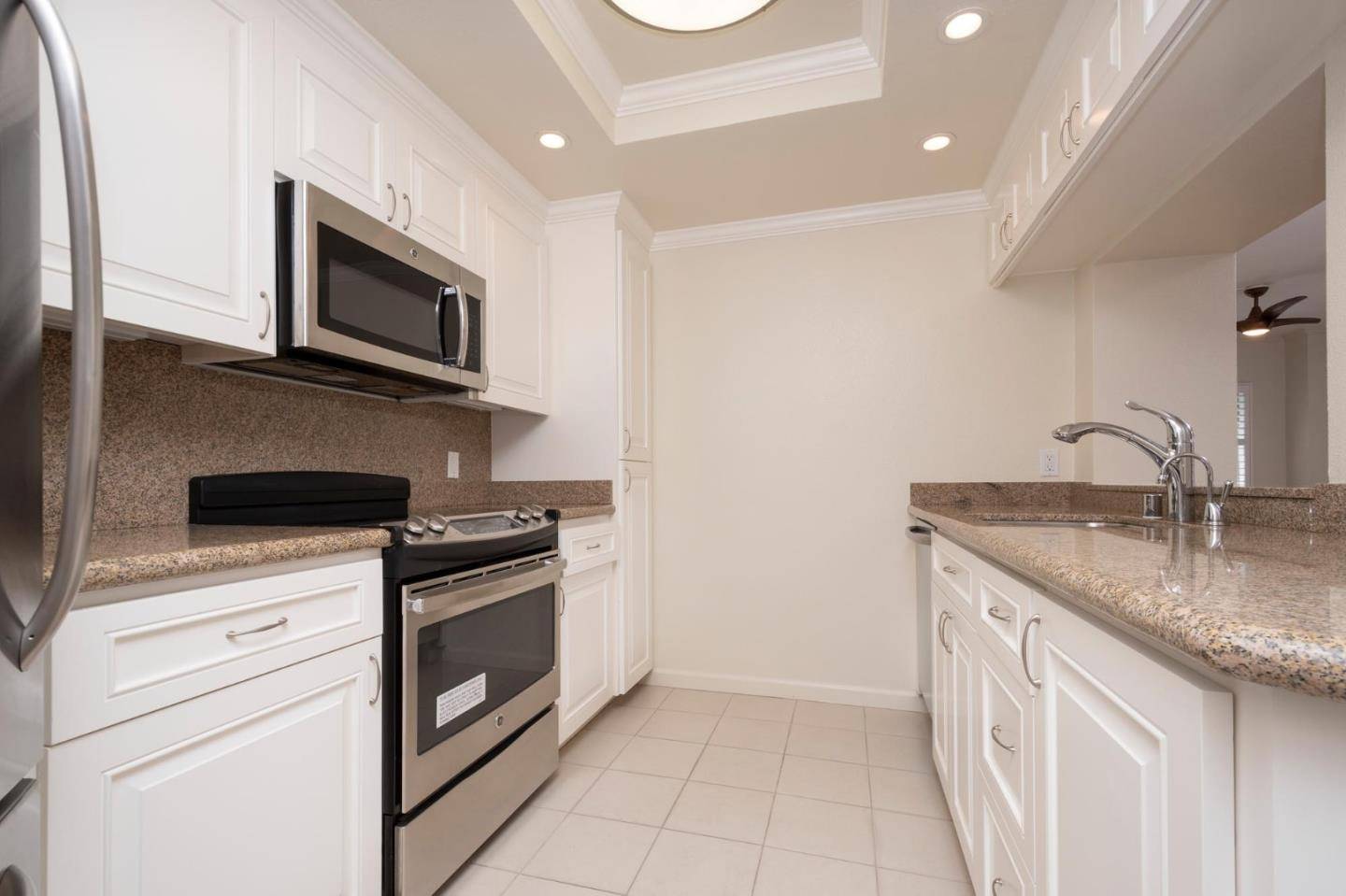 San Mateo, CA 94401,1 Baldwin Avenue #222