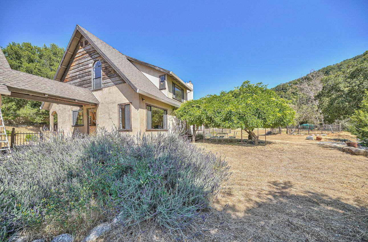 Carmel Valley, CA 93924,21195 Cachagua Road