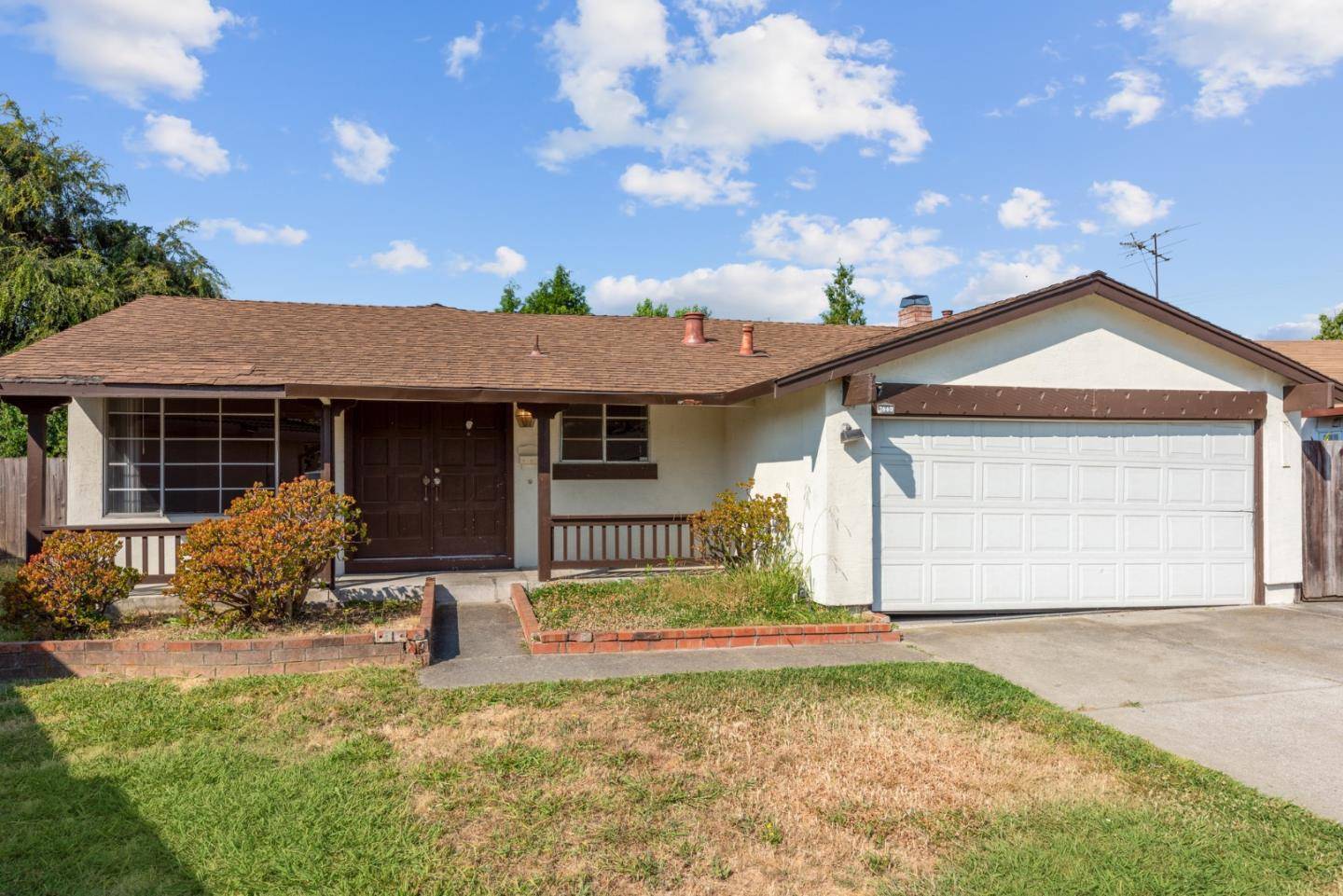 Union City, CA 94587,2660 Crest Court