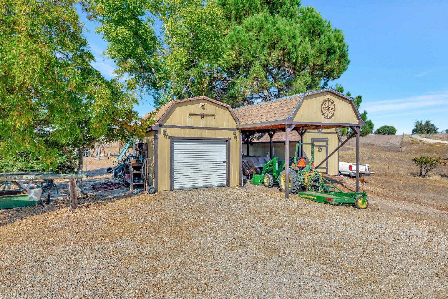 Bradley, CA 93426,52467 Smith Road